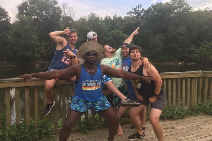 Floating Bar Crawl Tour - thumb 2