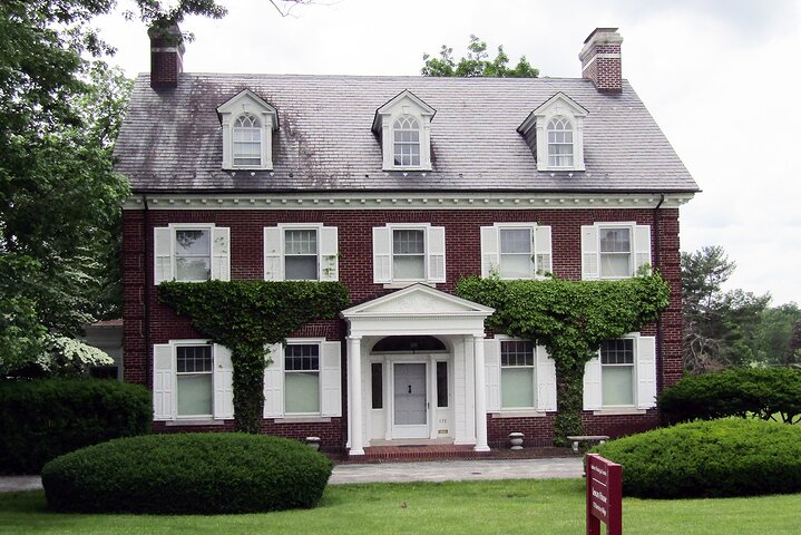 Haunts And History Family Ghost Walking Tour In Gettysburg - thumb 4