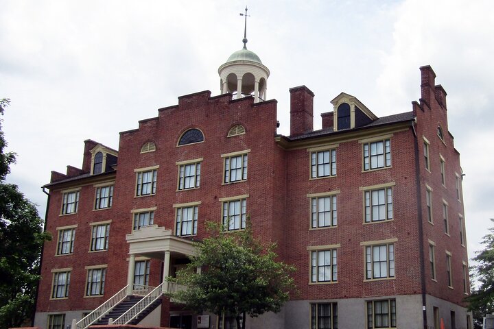 Haunts And History Family Ghost Walking Tour In Gettysburg - thumb 5