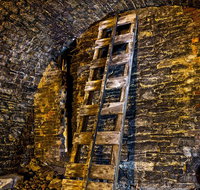 Hidden Brewery Caverns Tour in Cincinnati with Beer Tasting - China Accommodation