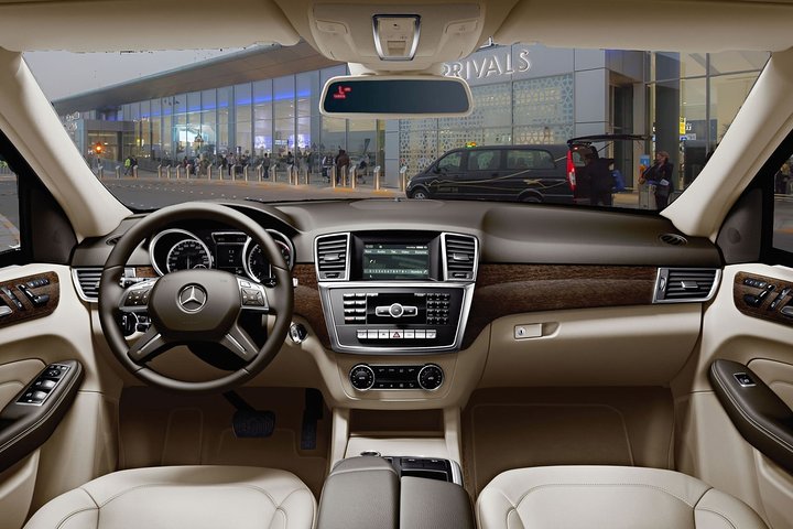 Private Transfer From Brooklyn To LaGuardia Airport (LGA) - thumb 3