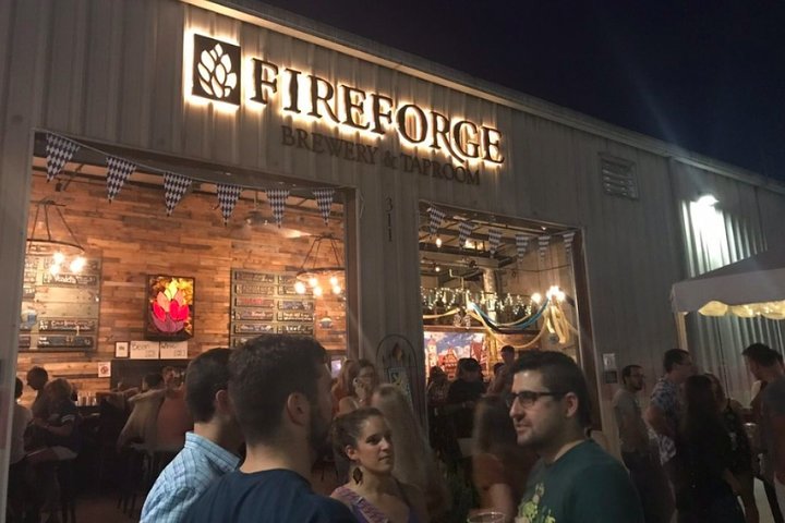 Greenville Bar Hunt Go All Out in Greenville