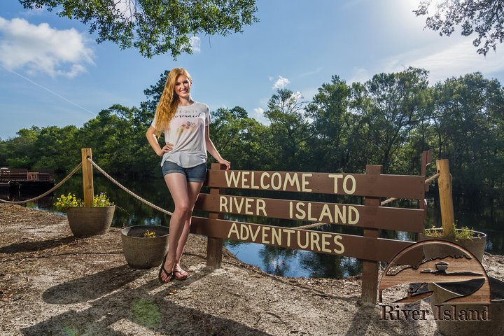 Full Day Pass: River Tubing, Kayaking & Paddle Boards - thumb 3