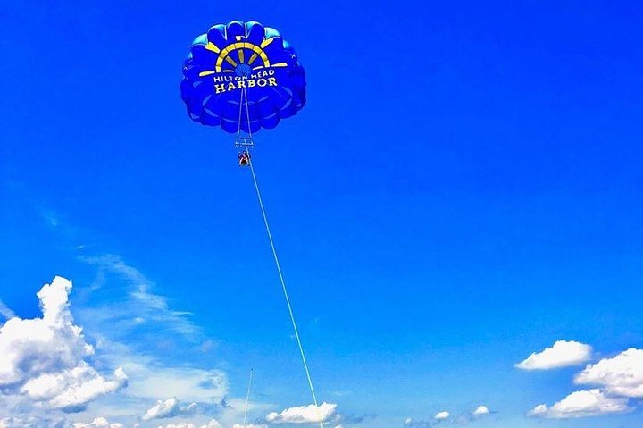 Parasailing Adventure At The Hilton Head Island - thumb 2