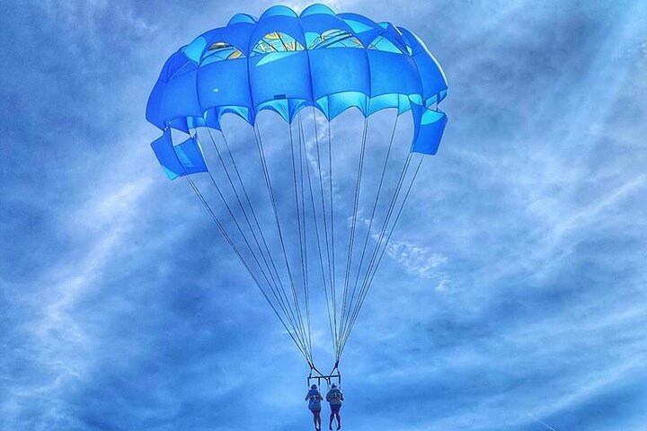 Parasailing Adventure At The Hilton Head Island - thumb 5