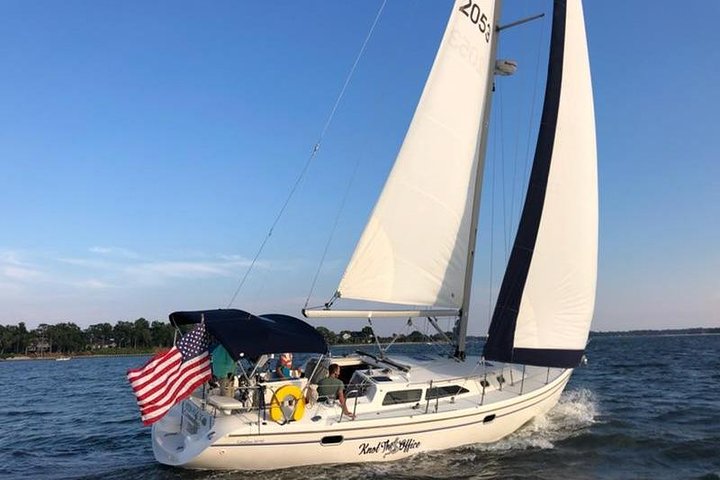 2-Hour Private Hilton Head Afternoon Dolphin Watching Sail - thumb 1