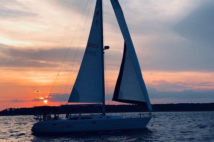 Private Hilton Head Sunset Sailing Tour With Dolphin Watching - thumb 3