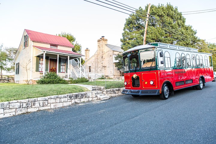 Fredericksburg Historic District Narrated Trolley Tour - thumb 1