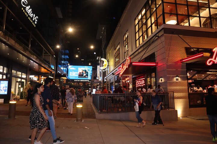 Orientation Walking Tour - thumb 3