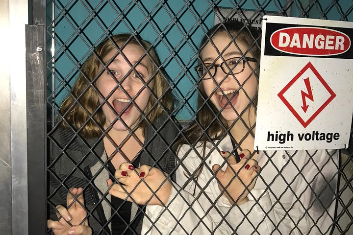 The Undead: Zombie Apocalypse Escape Room At Extreme Escape - thumb 0