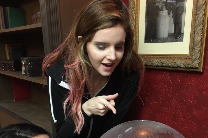 Master Of Illusions Magic & Paranormal Escape Room At Extreme Escape San Antonio - thumb 5