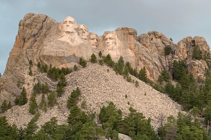 Private Black Hills Monument Package - thumb 4