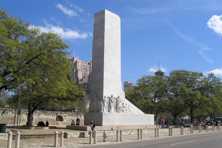 San Antonio Ghost Hunt: The Spirits Of San Antonio - thumb 1