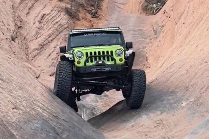 4x4 Hell's Revenge Jeep Tour - thumb 4