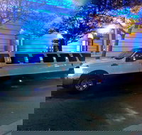 Limousine Transportation....Round Trip Pick-Up and Drop-Off Special. - Tourism Bookings