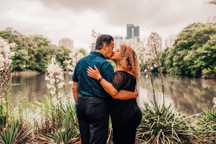 1-Hour Private Holiday Professional Photo Shoot In Houston - thumb 0