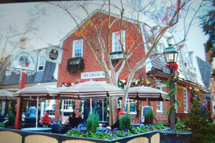 Guided Colonial Christmas Tour In Williamsburg - thumb 0