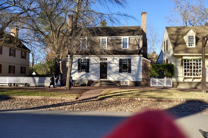 Guided Colonial Christmas Tour In Williamsburg - thumb 3