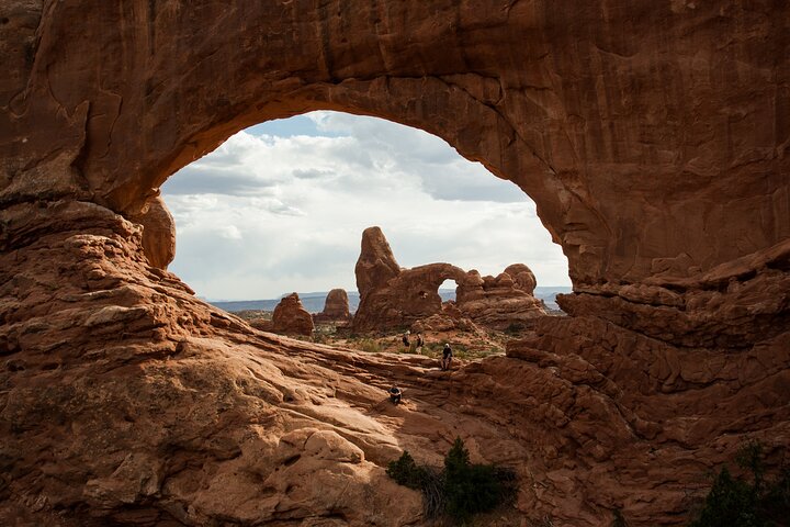 5-Day Tour In Utah Visiting 7 National Parks - thumb 1