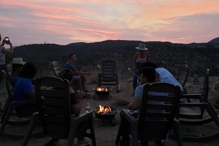 East Zion Horse Trail Riding - SUNSET & S'MORES TOUR - thumb 3