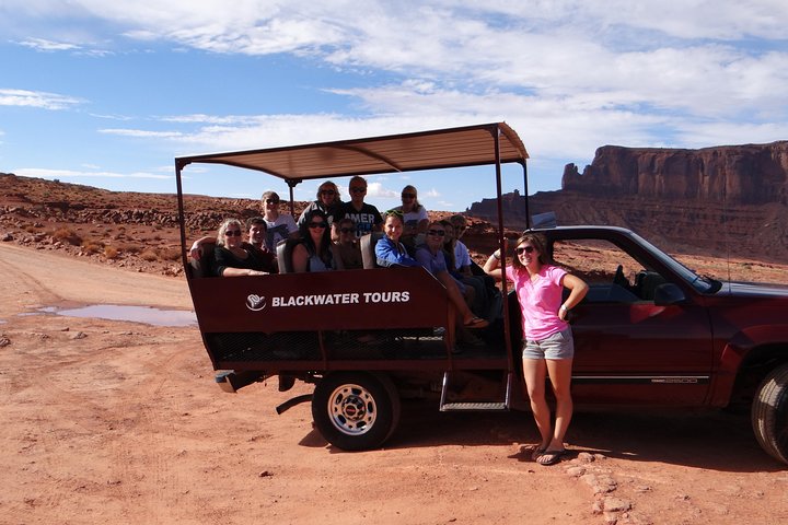 Blackwater Tours - 1.5 Hour Vehicle Tour Of Monument Valley - 2 Person Minimum - thumb 1