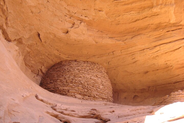 Anasazi Tour In Mystery Valley With Najavo Guide - thumb 2