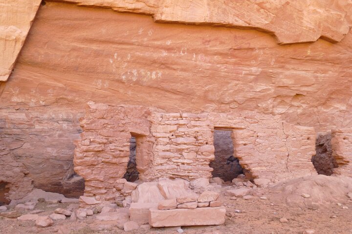 Anasazi Tour In Mystery Valley With Najavo Guide - thumb 4