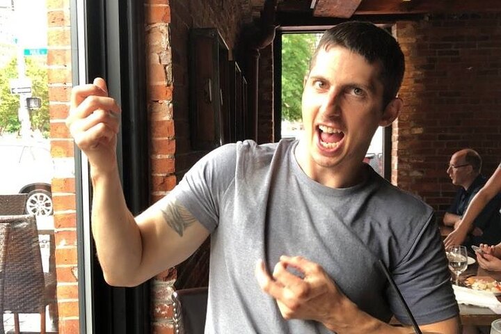 Unique Scavenger Hunt Experience In Green Bay By Wacky Walks - thumb 4