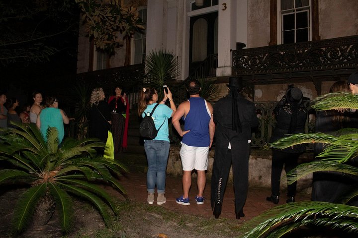 Savannah PSYCHIC GUIDED 13 Ghosts Haunted Tour - thumb 3