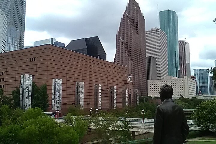 Private Sightseeing Family Tour 2.5 Hours - thumb 1