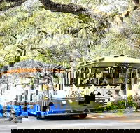 Explore Savannah Sightseeing Trolley Tour with Bonus Unlimited Shuttle Service - Students Accommodation