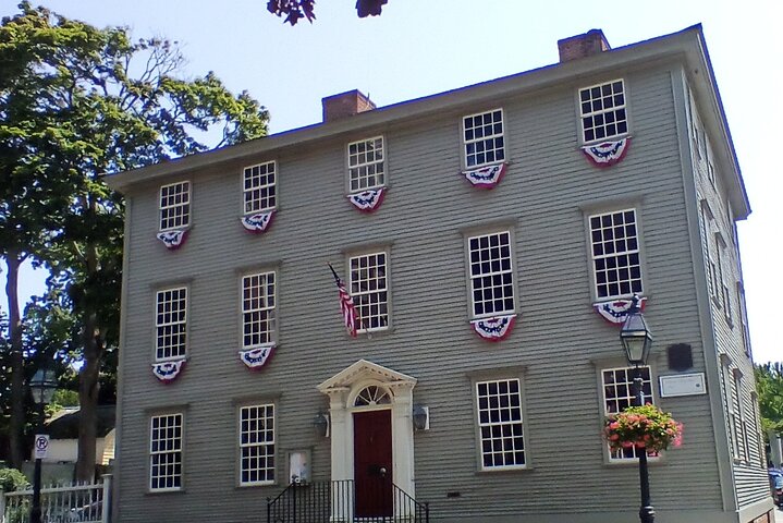 Private Mansion And Newport Rhode Island City Tour - thumb 1