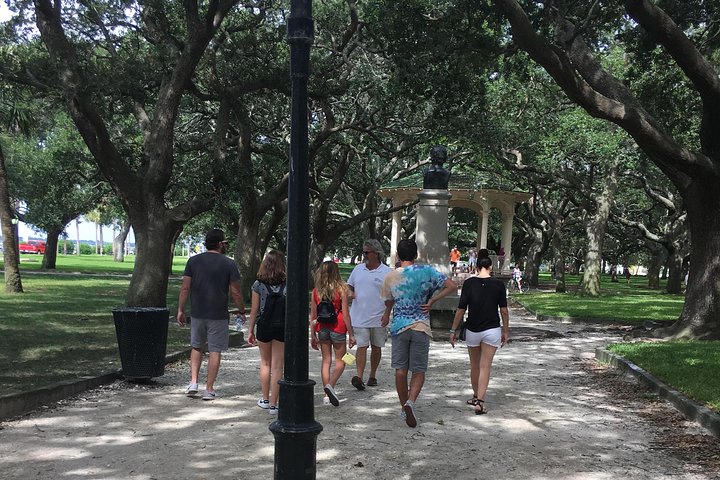 Charleston's Best History Walking Tour - 10 AM - thumb 0