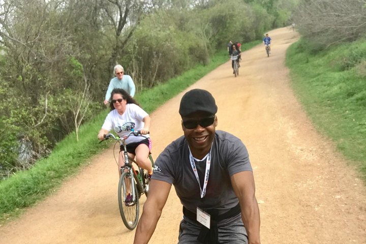 Lady Bird Lake Bike Tour In Austin - thumb 1