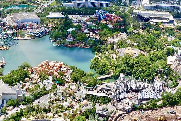 Private Helicopter Tour Over Orlando's Theme Parks - thumb 4