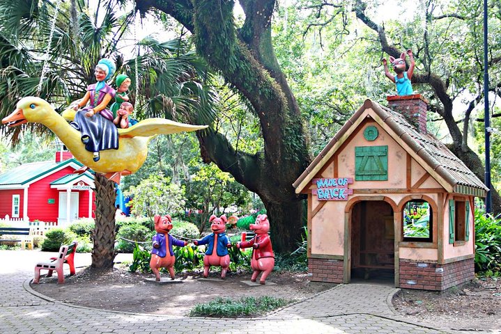 New Orleans City And Cemetery 2-Hour Bus Tour - thumb 3