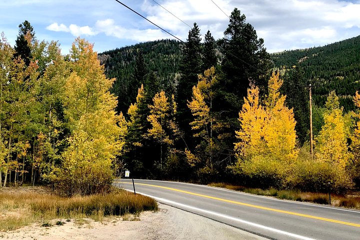 Private Custom Tour Of The Foothills Of Denver, Dillon And Breckenridge. - thumb 3