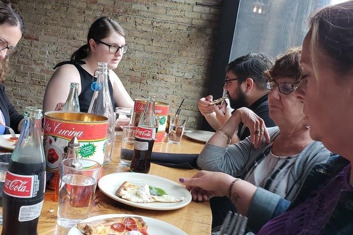 Chicago Pizza Tour - thumb 2