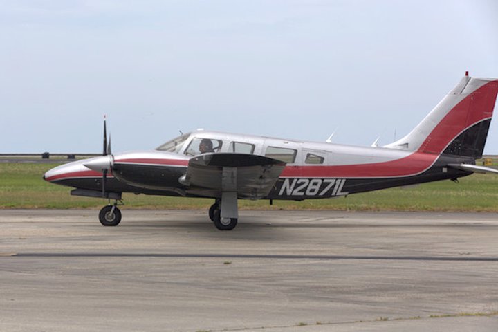 New Orleans Group Sightseeing Flight For 4-5 People - thumb 1