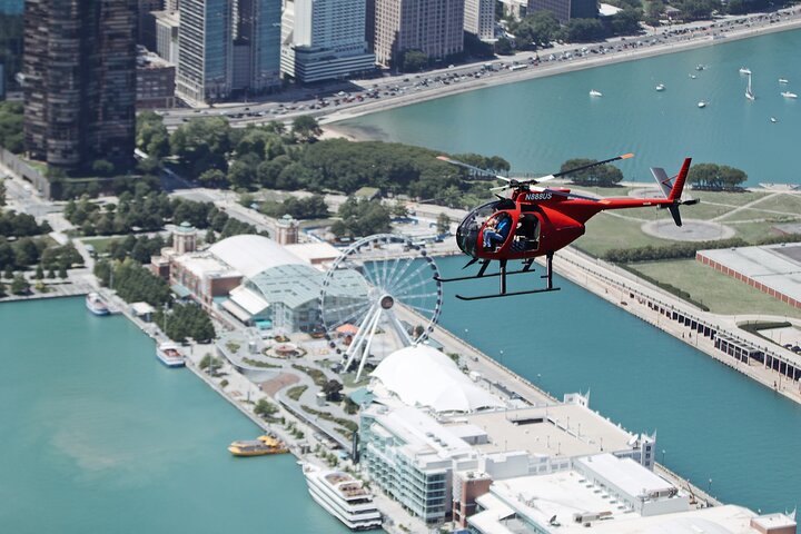 Private 45-Minute Chicago Skyline Helicopter Tour - thumb 0