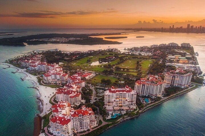 Magical Sunset Miami Private Helicopter Tour - thumb 4