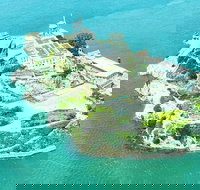 Golden Gate Private Airplane Tour Starting In Sacramento - USA Accommodation