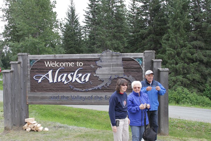 Haines Summit By Van - thumb 1