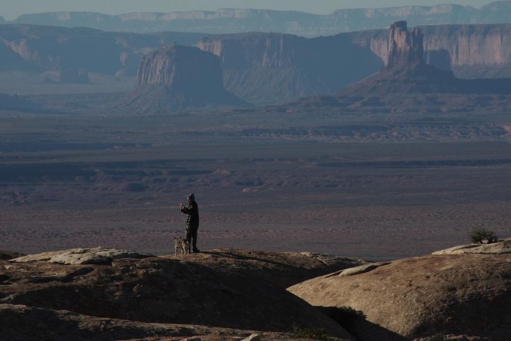 The Coyote: 8-Day Southwest Mighty Five Adventure With Your Dog - thumb 0