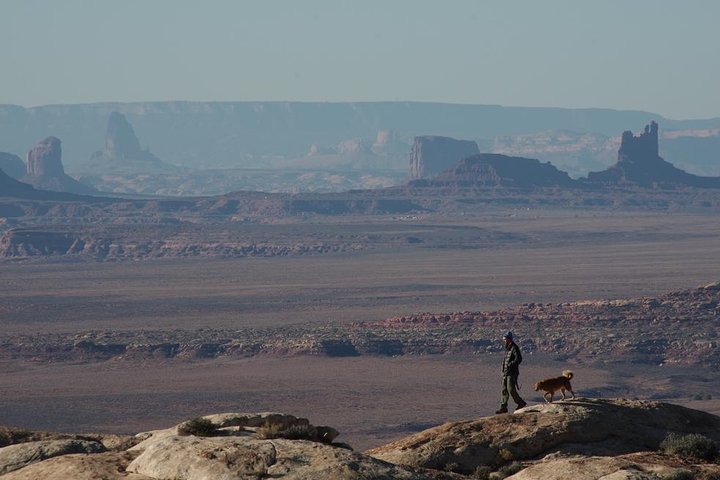 The Coyote: 8-Day Southwest Mighty Five Adventure With Your Dog - thumb 2