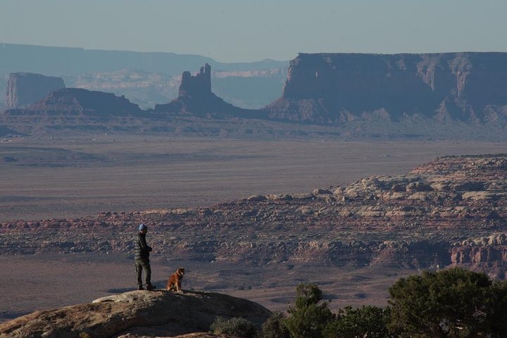 The Coyote: 8-Day Southwest Mighty Five Adventure With Your Dog - thumb 3