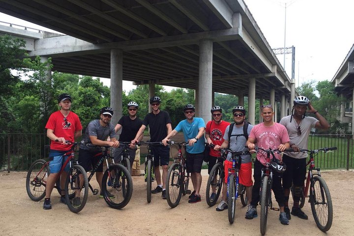 Lady Bird Lake Bike Tour In Austin - thumb 0