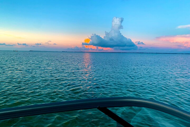 Romantic Sunset Cruise - thumb 1