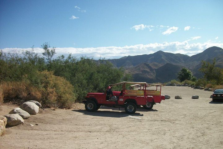 Indian Canyons Walking Tour By Jeep From Palm Springs - thumb 0