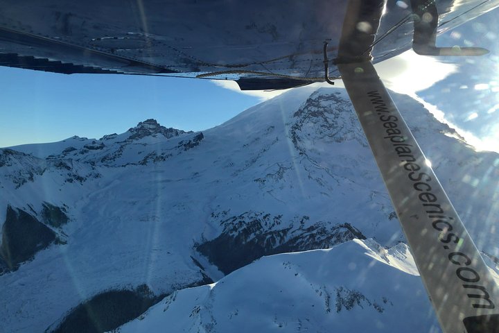 Mount St Helens Seaplane Tour From Lake Washington - thumb 0